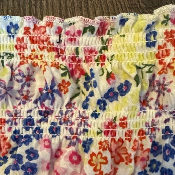 Almost Famous Multicolor Floral Smocked Blouse - Picture 4 of 4